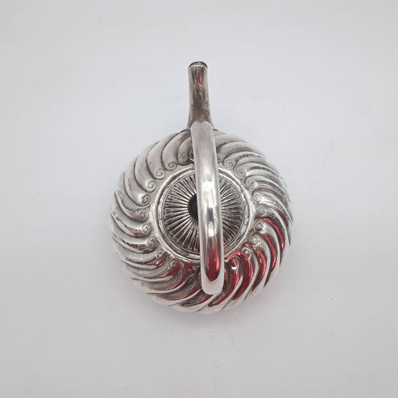 Silver Plate Tea Pot by Wilcox Silverplate Co. - Picture 7 of 11